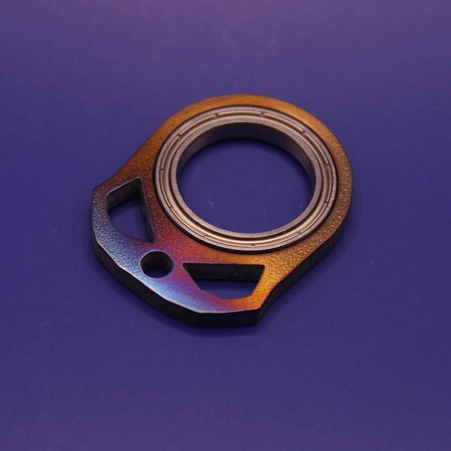 Masked Spinner LTX - Titanium